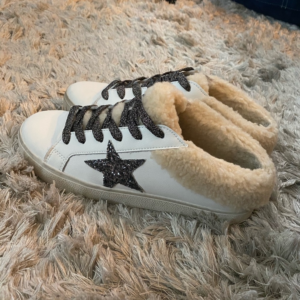 Steve Madden sneakers
